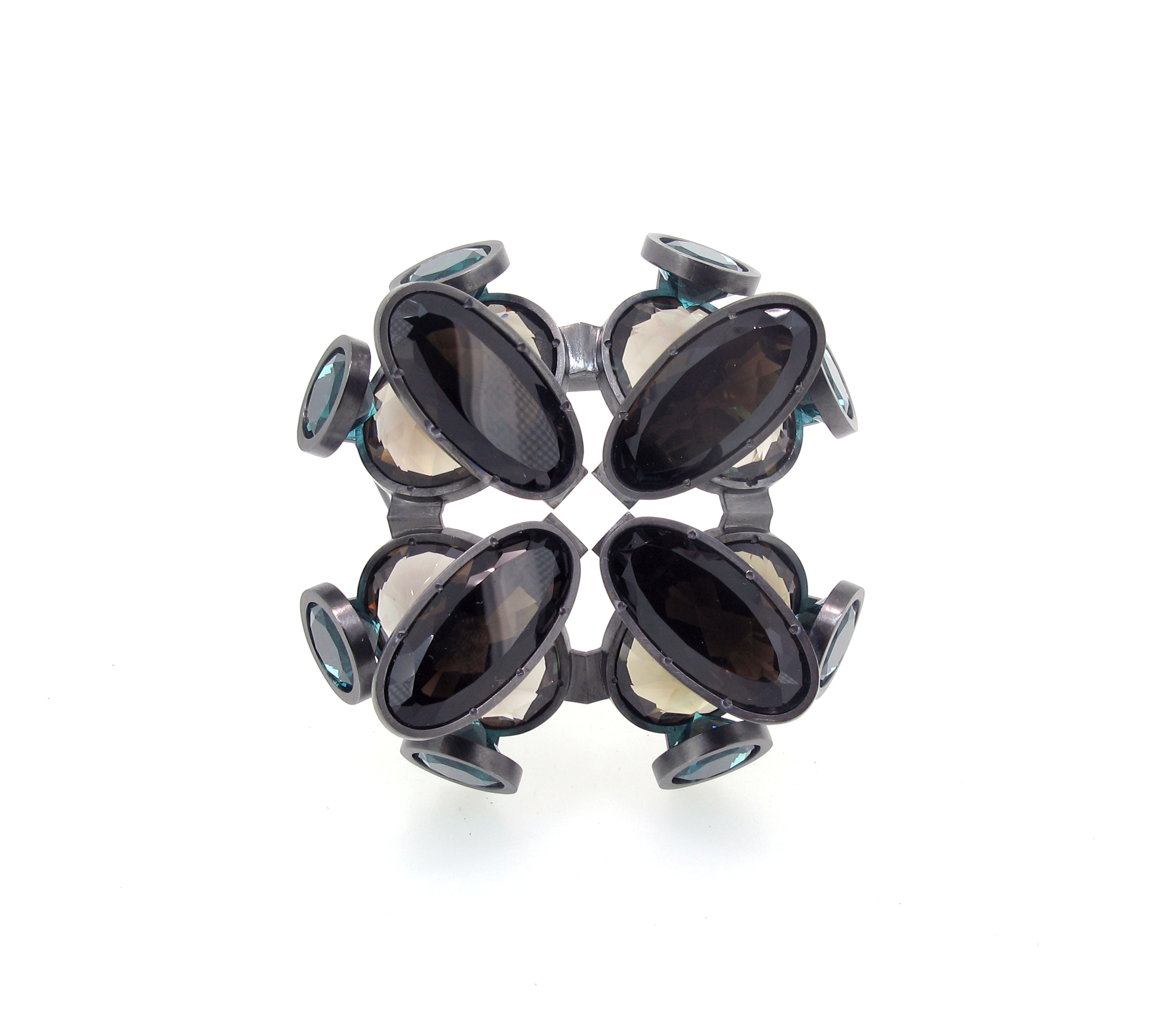 point_brooch_2_kojima
