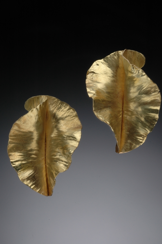 AygarnKowalskiS_GoldLeaves_Earrings AygarnKowalskiS_GoldLeaves_Earrings