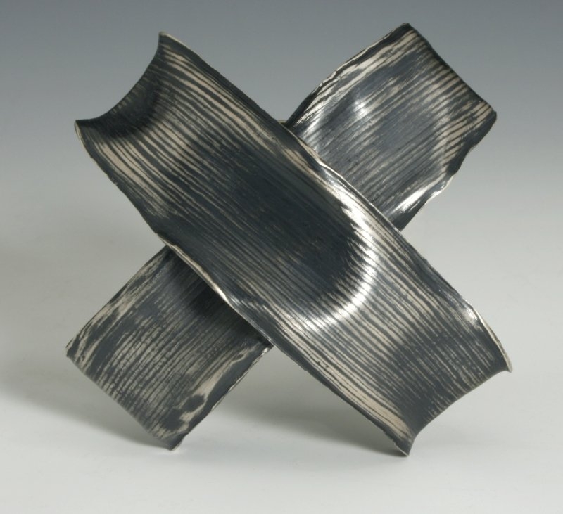 AygarnKowalskiS_XBrooch_2.5x2.5x1_2006 AygarnKowalskiS_XBrooch_2.5x2.5x1_2006