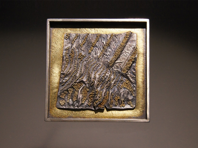OConnorH_Brooch_Square_2016_w.jpg OConnorH_Brooch_Square_2016_w.jpg