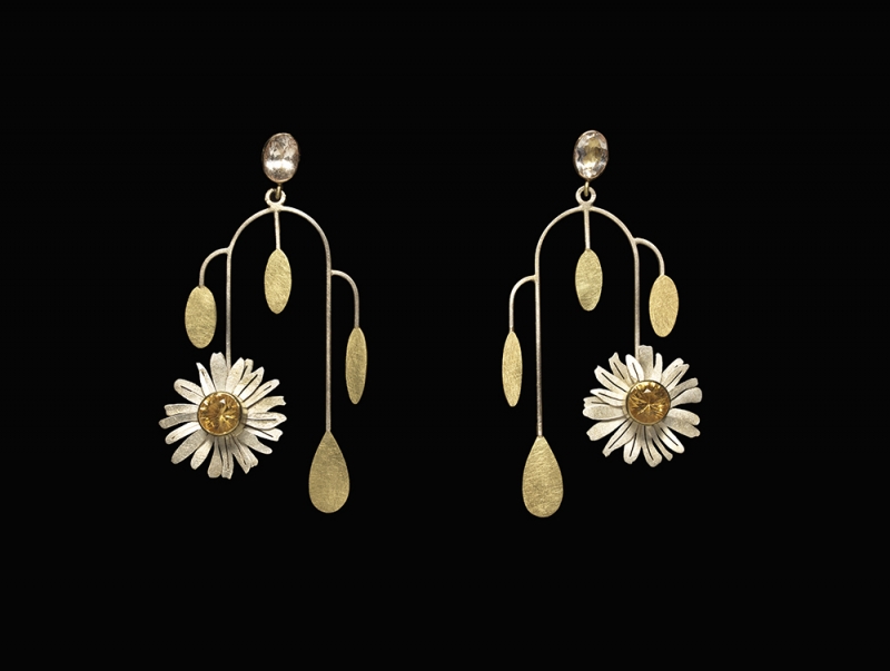 RezacS_Earrings_Daisy_w.jpg