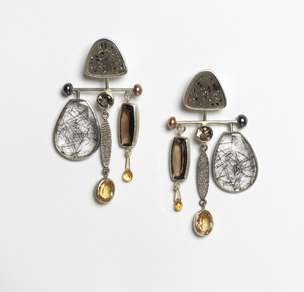 RezacS_Grey_Earrings.jpg