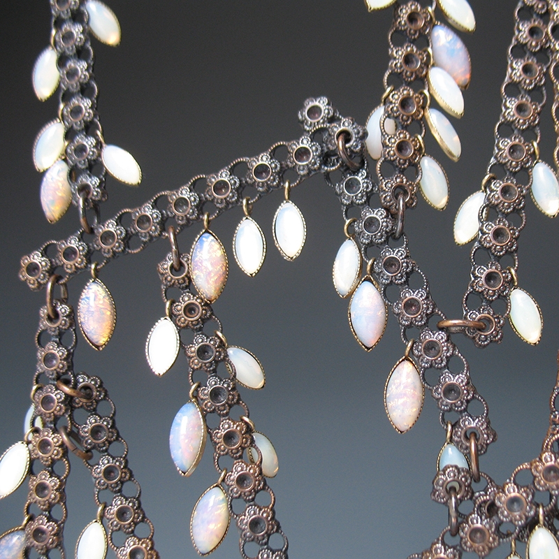 GrunerT_Necklace_MadeiraTopas_Detail_w.jpg