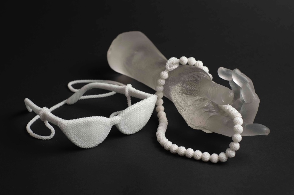 glasses necklace, Thumbnail.jpg