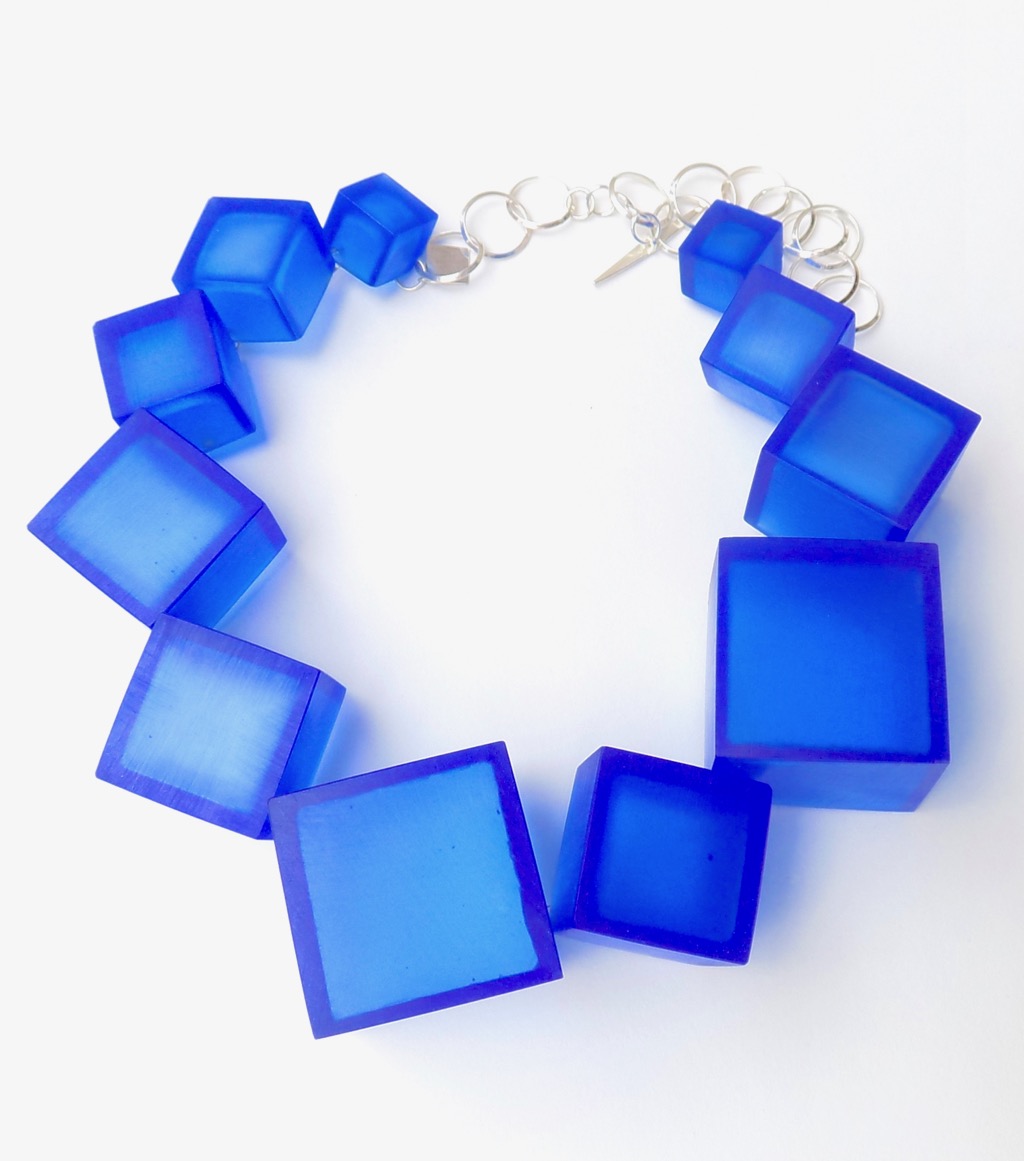 necklace cubes2.jpg