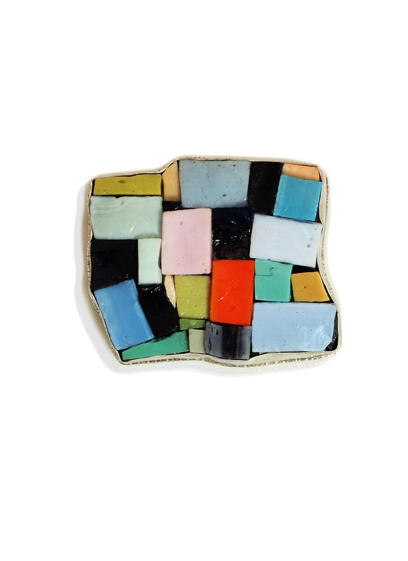 YoshikoYamamoto_MosaicBrooch_5_Front.jpg