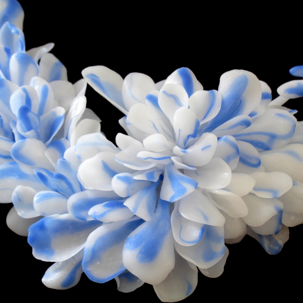 SaitoY_Necklace_BlueRipple_Detail.JPG