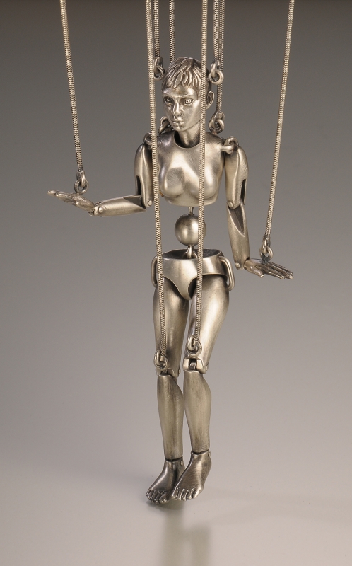 TozukaY_Necklace_MarionetteGirl_2016_DP_w.jpg TozukaY_Necklace_MarionetteGirl_2016_DP_w.jpg